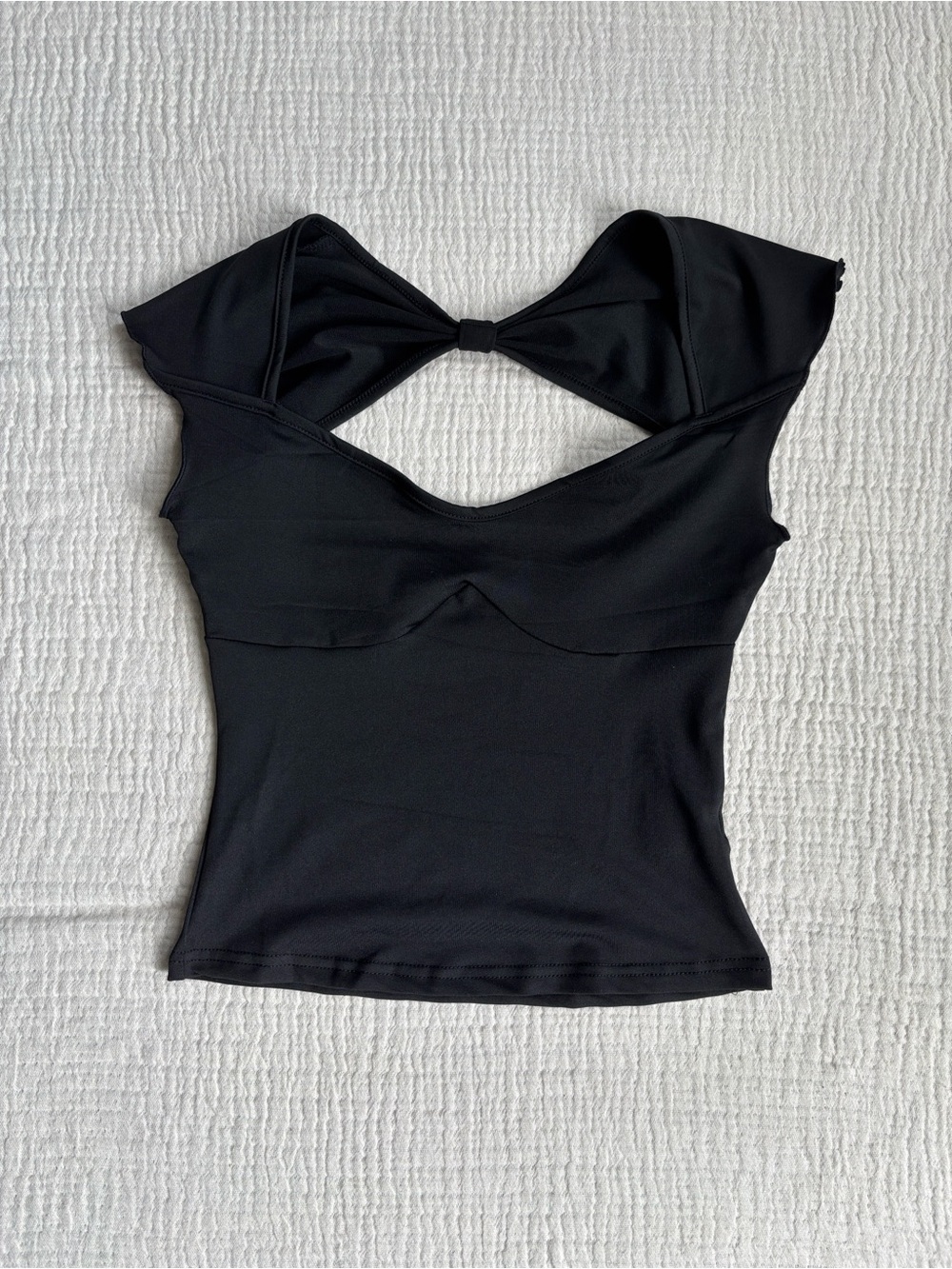 black v-neck cutout backless bow crop top size S